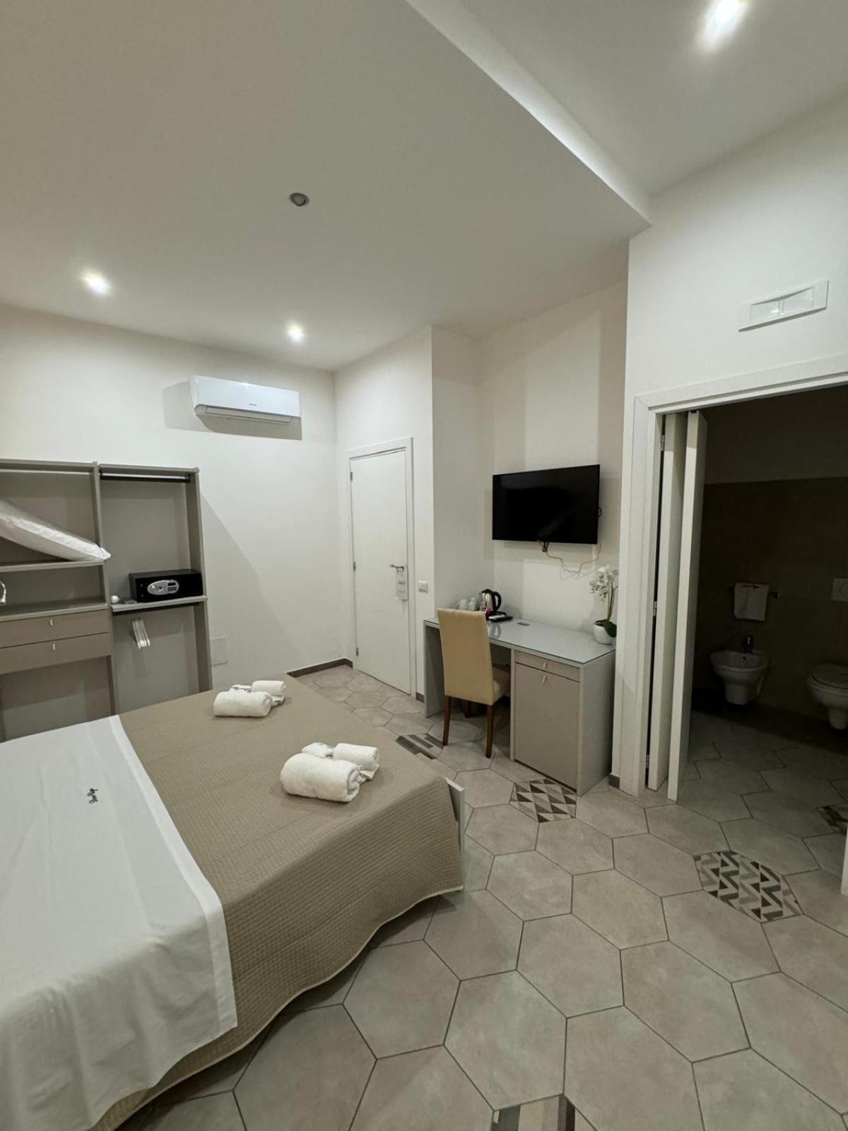 Don Ugo Luxury Rooms Tropea Kültér fotó